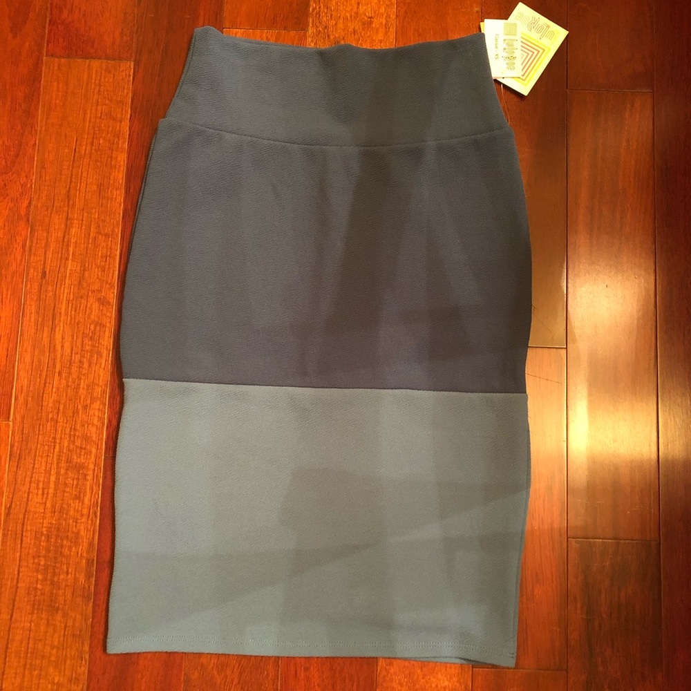 Lularoe Cassie skirt XS
